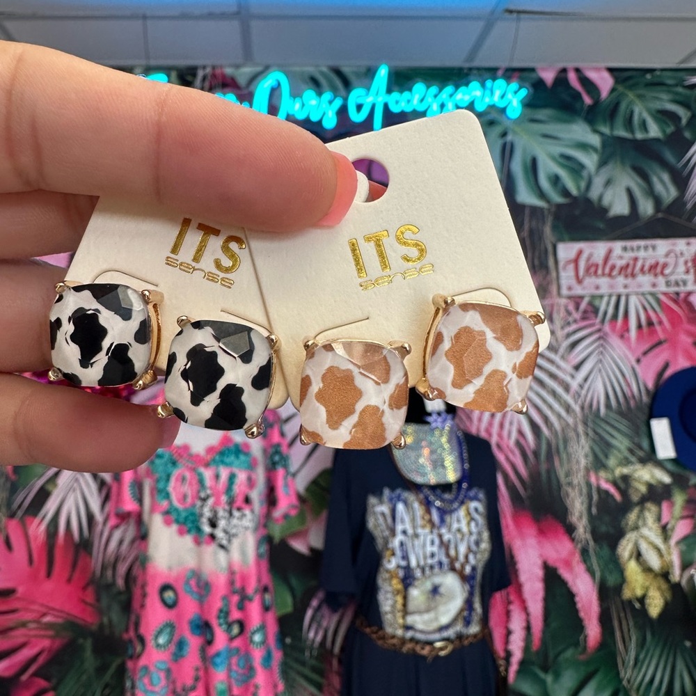 Cow studs cute print large studs